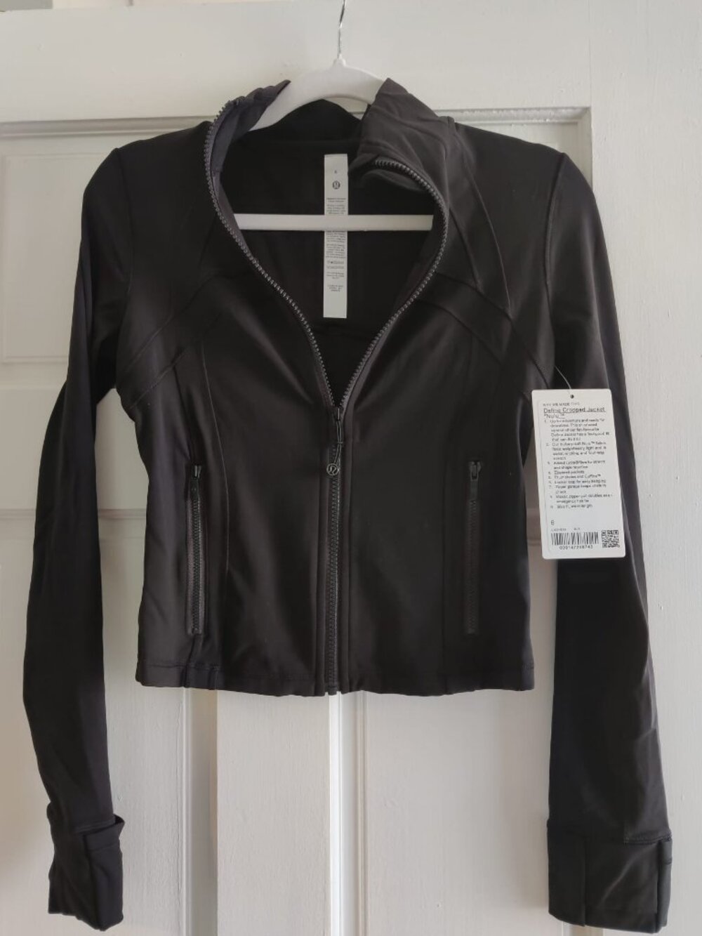 Lululemon Define Cropped Jacket Nulu Black NWT Size 6